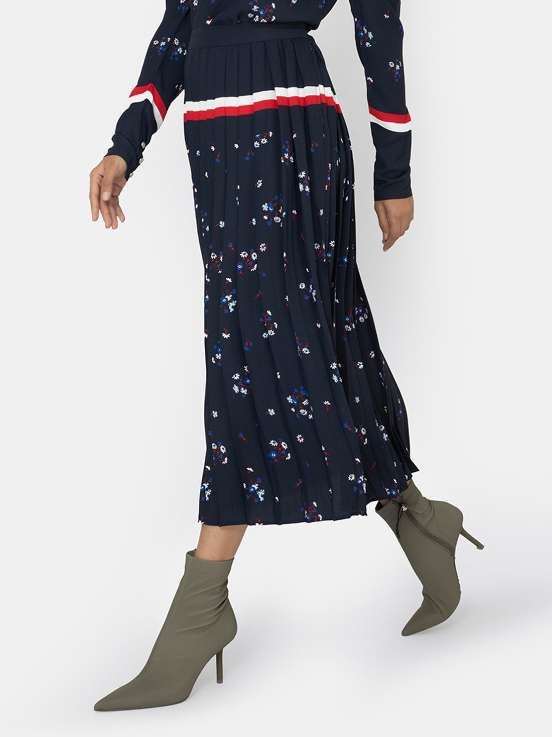 Blue pleated midi skirt